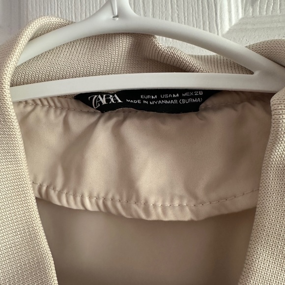 Zara bomber jacket - Picture 2 of 2